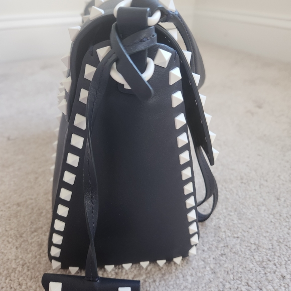 Valentino Garavanni bag - Picture 2 of 8